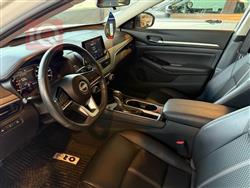 نيسان ألتيما